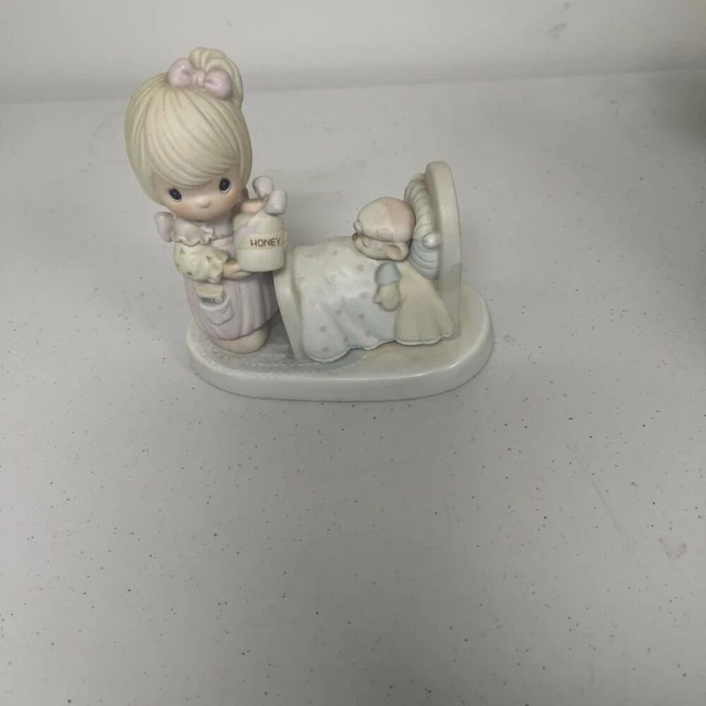 Precious moment, figurines